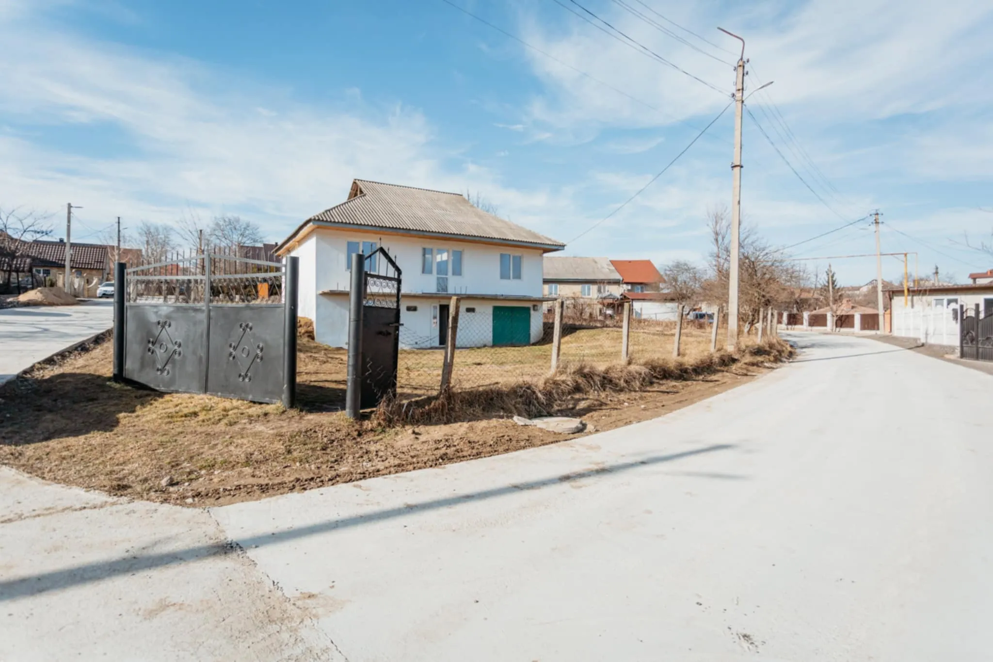 Strășeni Cojușna str. Trandafirilor 2