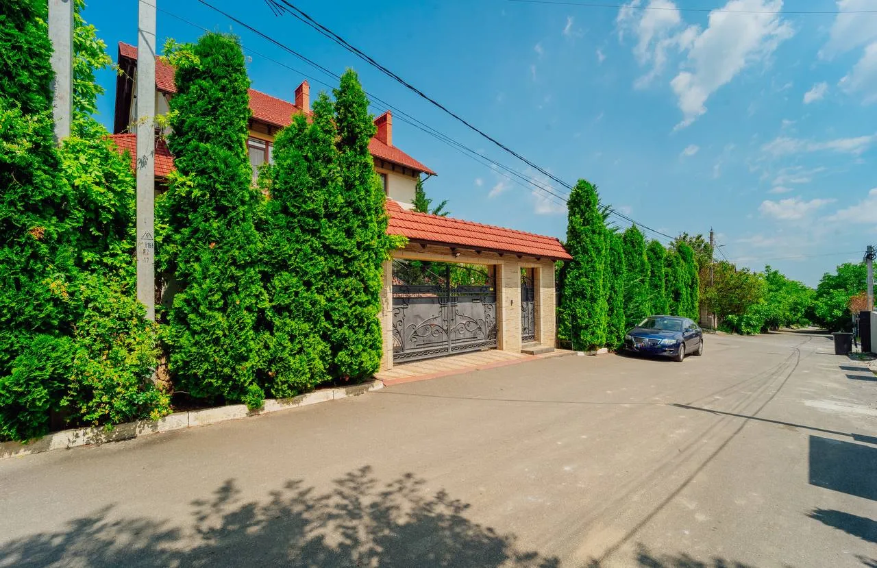 Chișinău Dumbrava str. La Răscruce 32