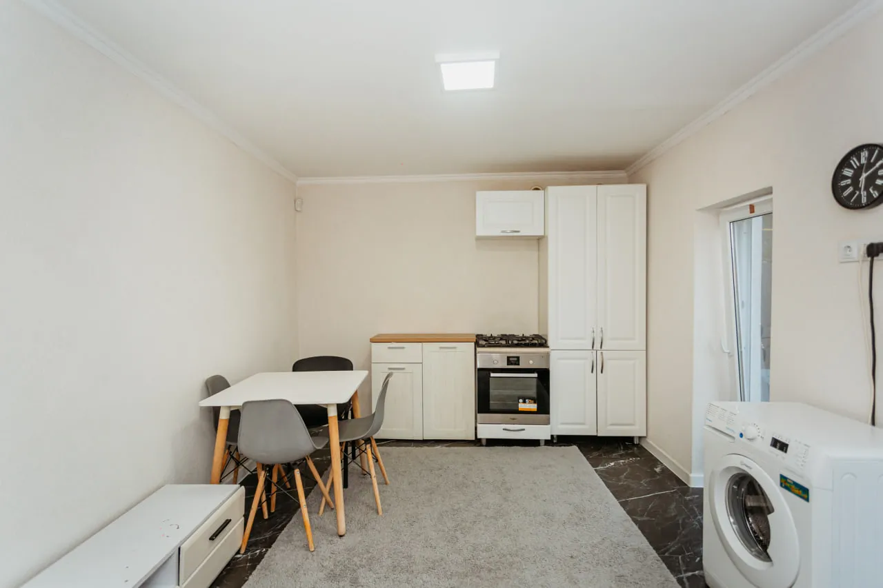 Chişinău Durleşti str. Livezilor  15