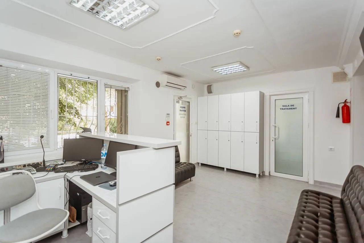 Chișinău Botanica str. Trandafirilor 4