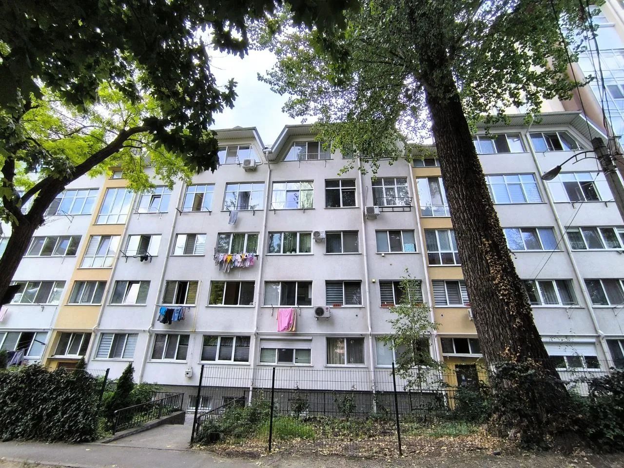 Chișinău Buiucani str. Ion Creangă. 8