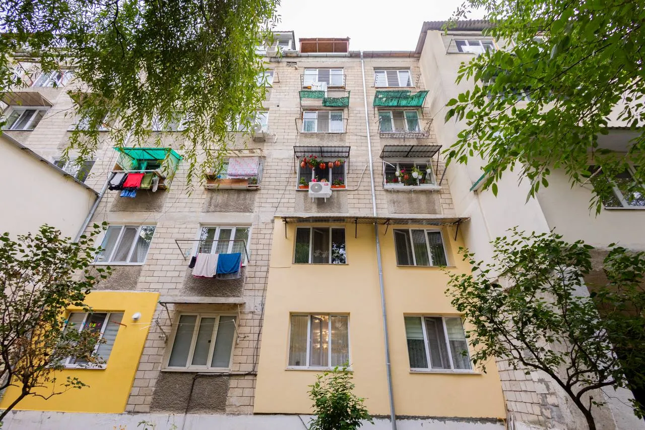 Chișinău Buiucani str. Vasile Coroban 7