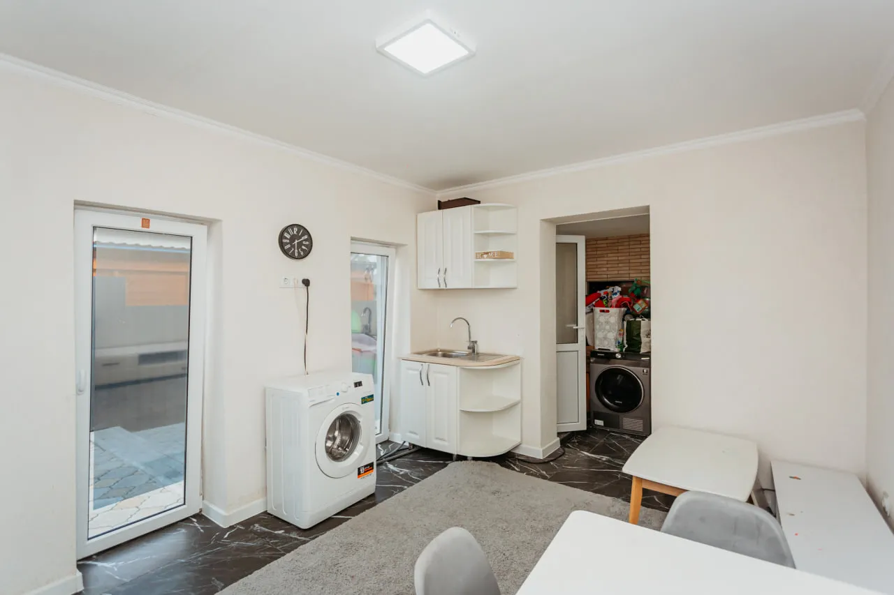 Chişinău Durleşti str. Livezilor  16