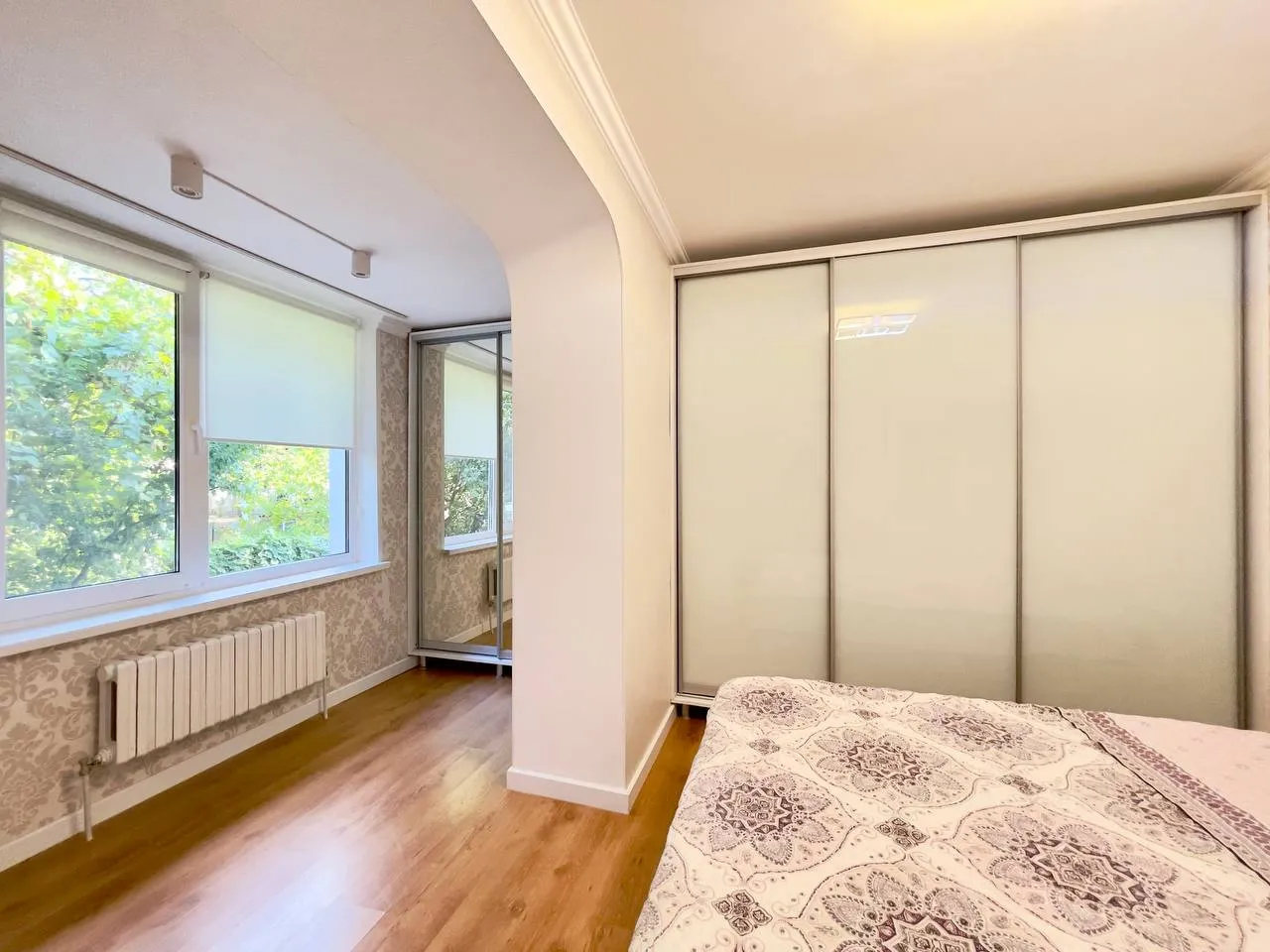 Ialoveni, Centru str. Alexandru cel Bun 4