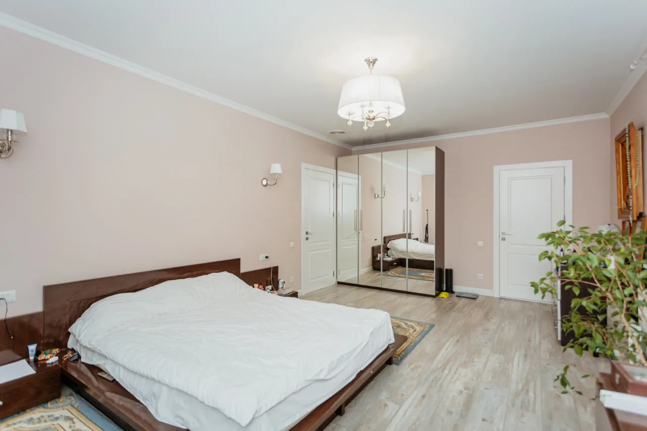 Chișinău Codru str. Izvoarelor 7