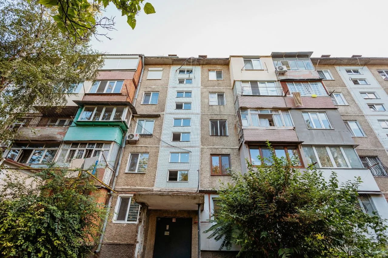 Chișinău Botanica str. Independenței 10
