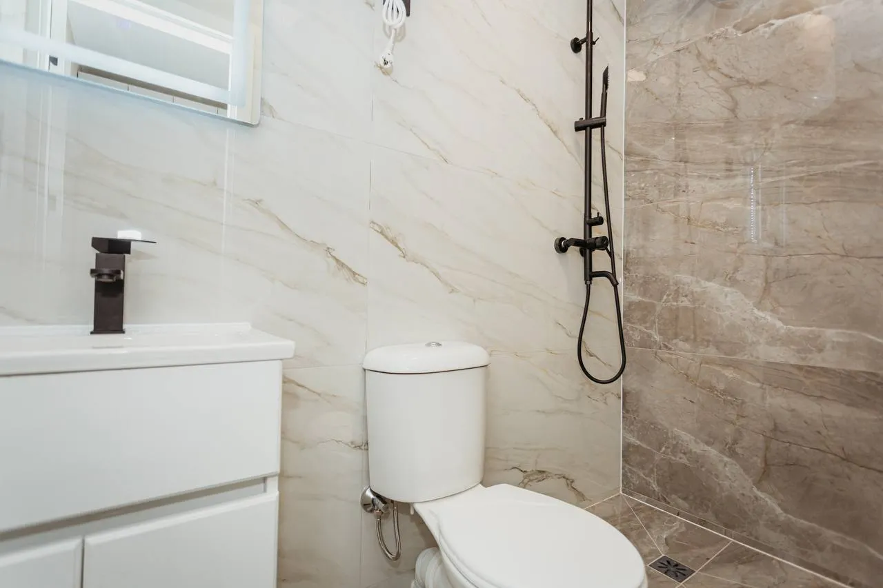 Chișinău Buiucani str. Alba Iulia 5