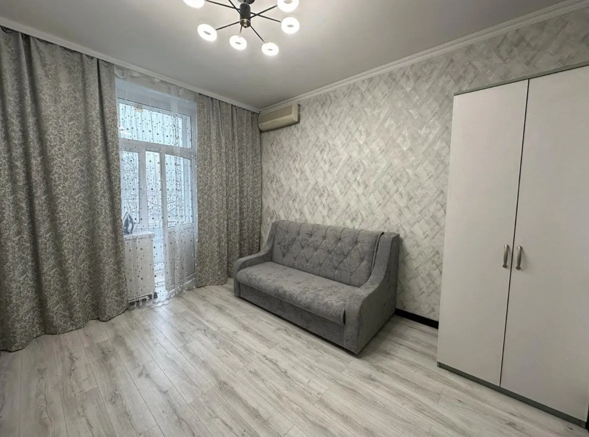 Chișinău Centru bd. Ștefan cel Mare și Sfînt 3