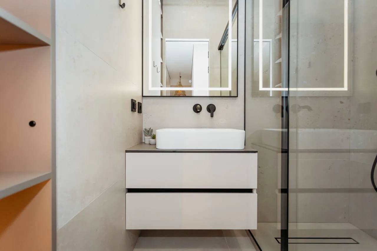 Chișinău Ciocana str. Nicolae Milescu Spătaru 17