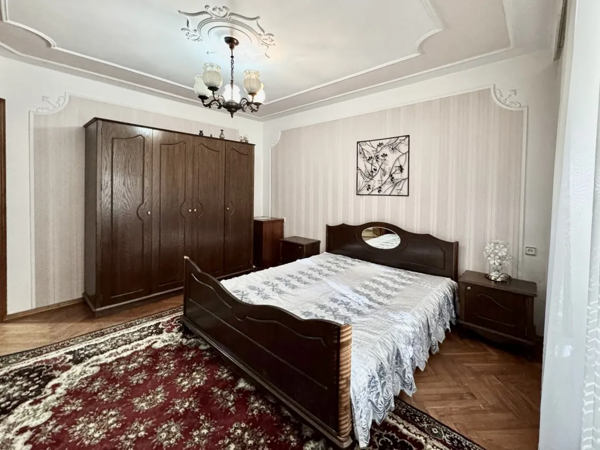 Chișinău Buiucani str. Ion Neculce 3