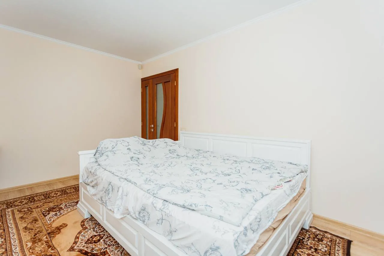 Chișinău Botanica bd. Traian 4