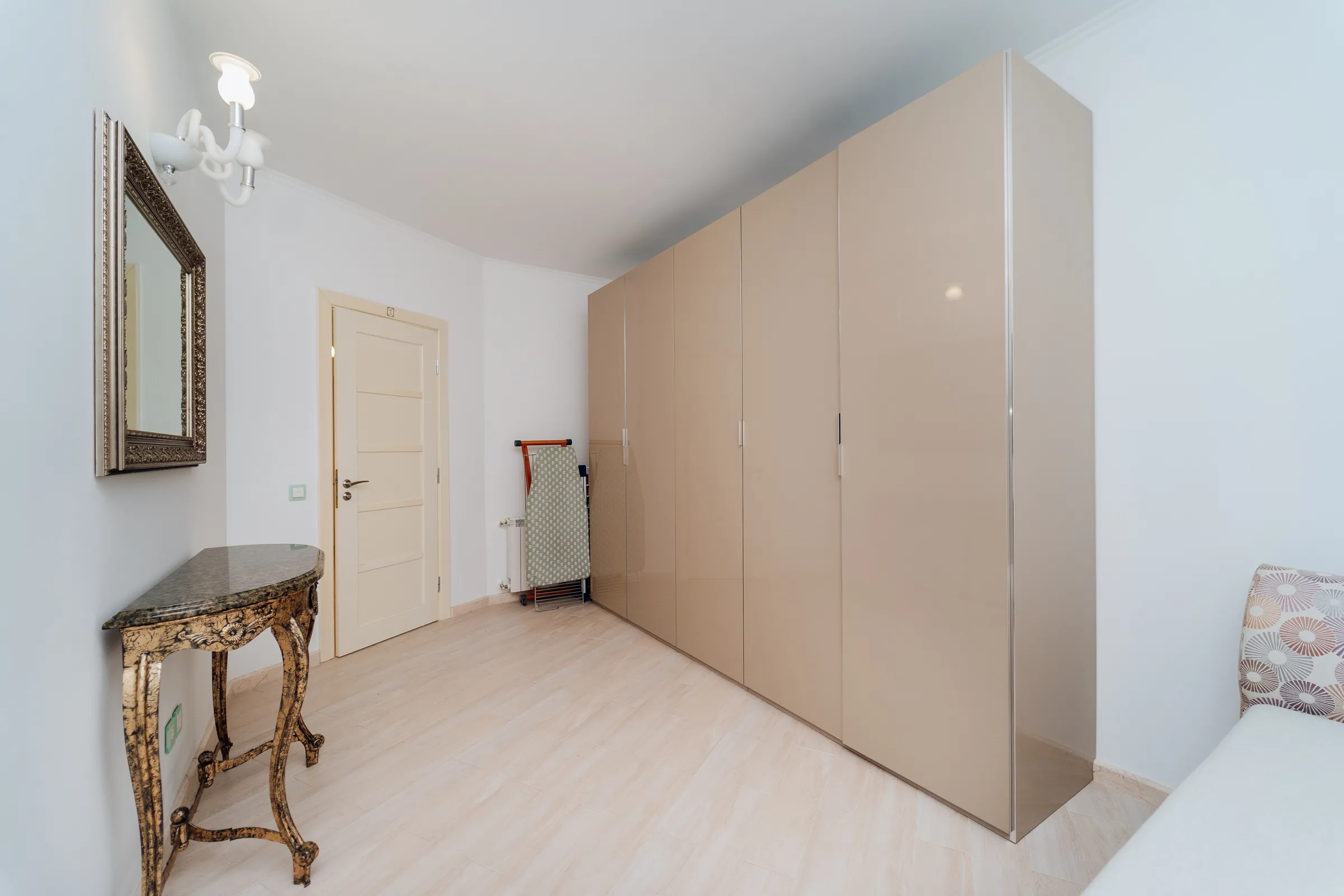 Chișinău Centru str. Lev Tolstoi  7