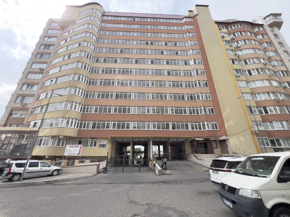 Chișinău Ciocana bd. Mircea cel Bătrân 10