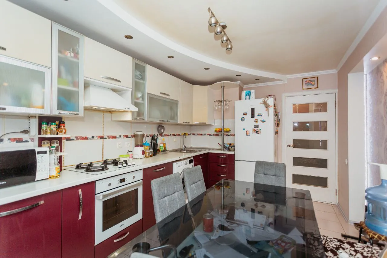 Chișinău Botanica bd. Cuza Vodă 8