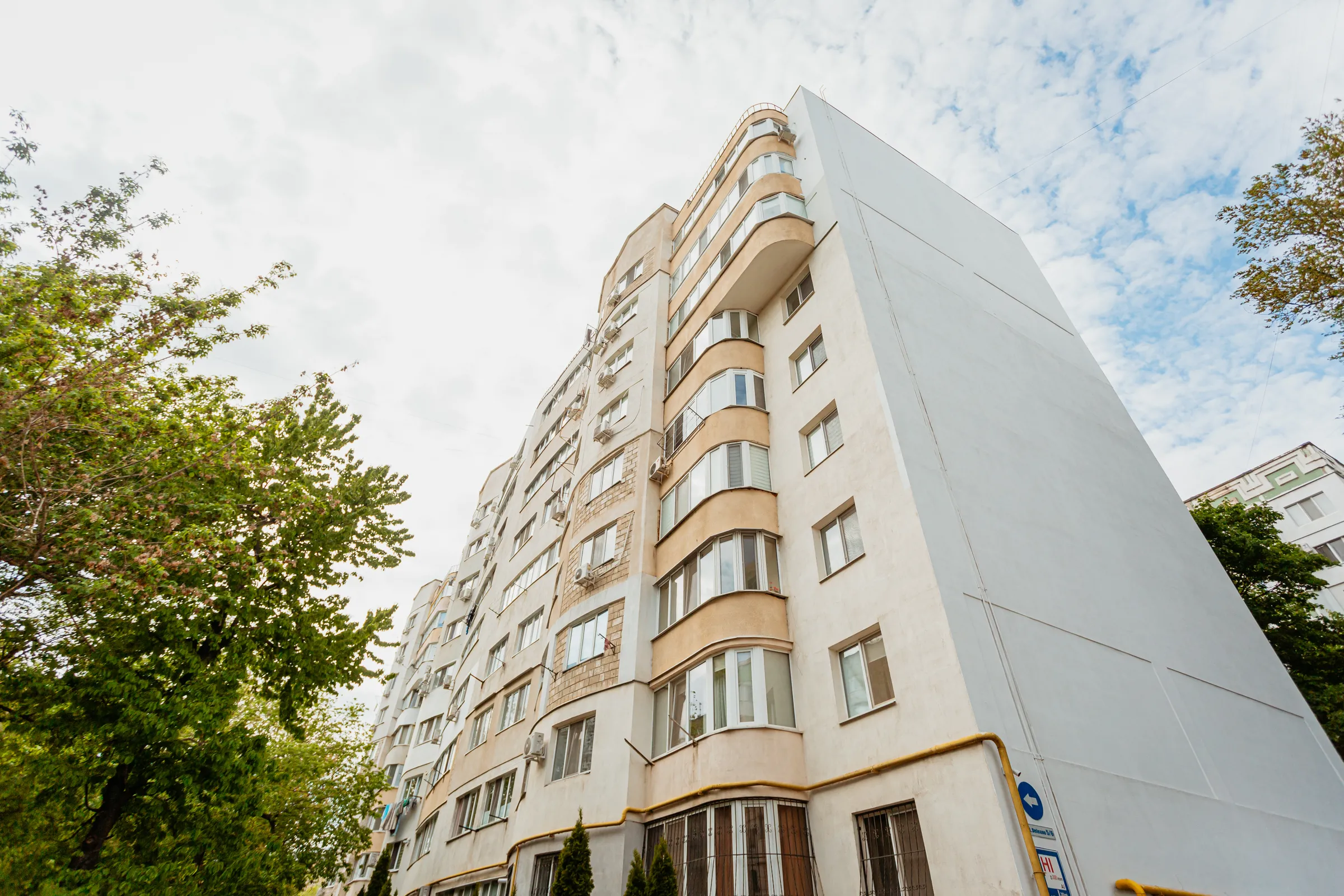 Chișinău Buiucani str. Liviu Deleanu  18