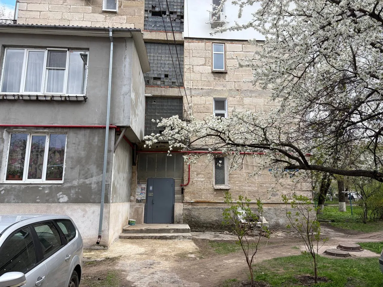 Chișinău Centru str. George Coșbuc 4