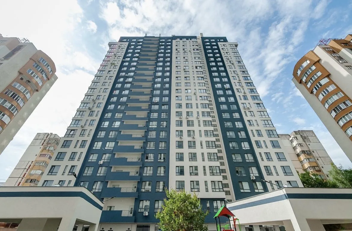 Chișinău Ciocana bd. Mircea cel Bătrân 15