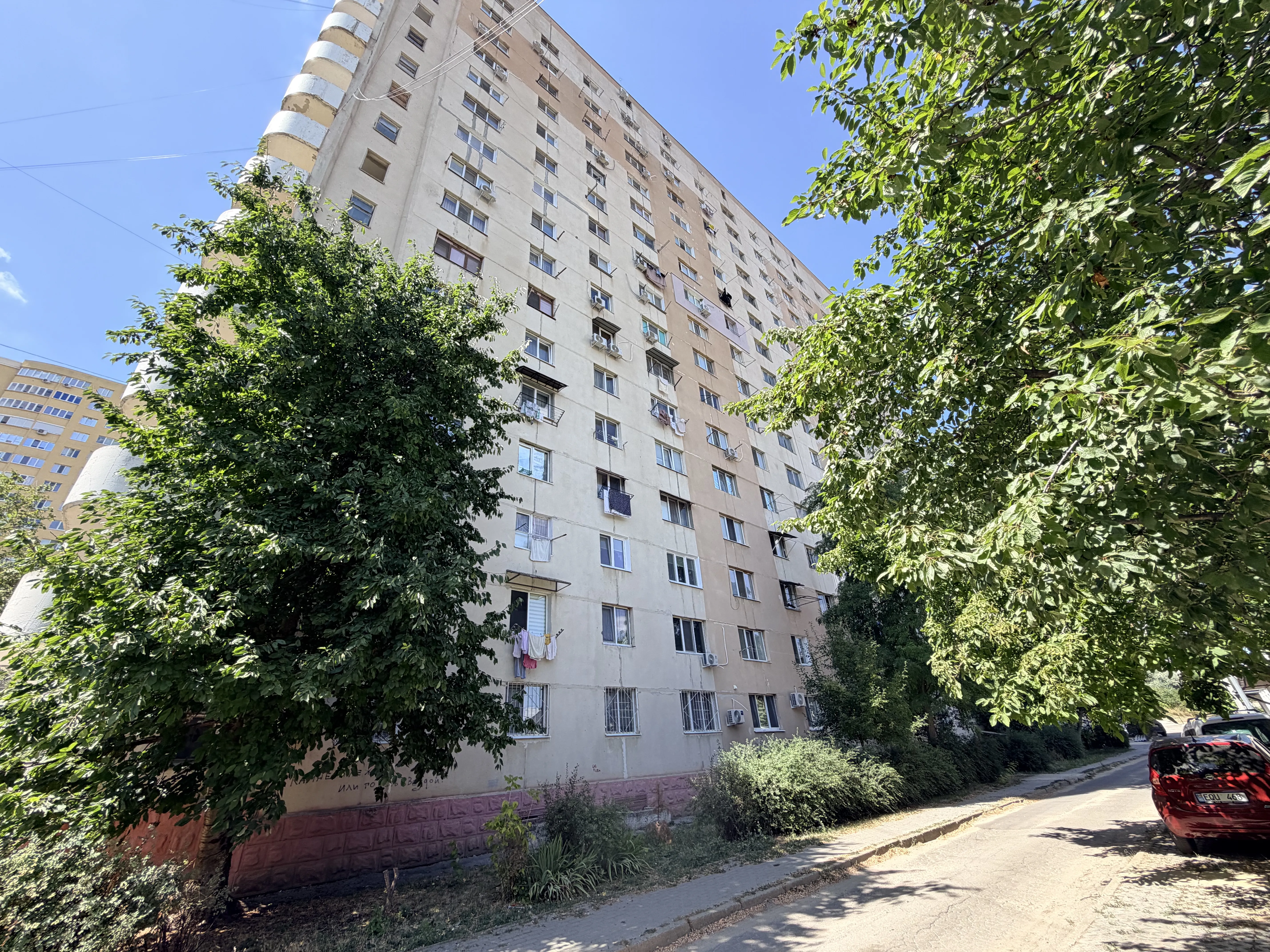 Кишинев Чокана бул. Мирча чел Бэтрын 6