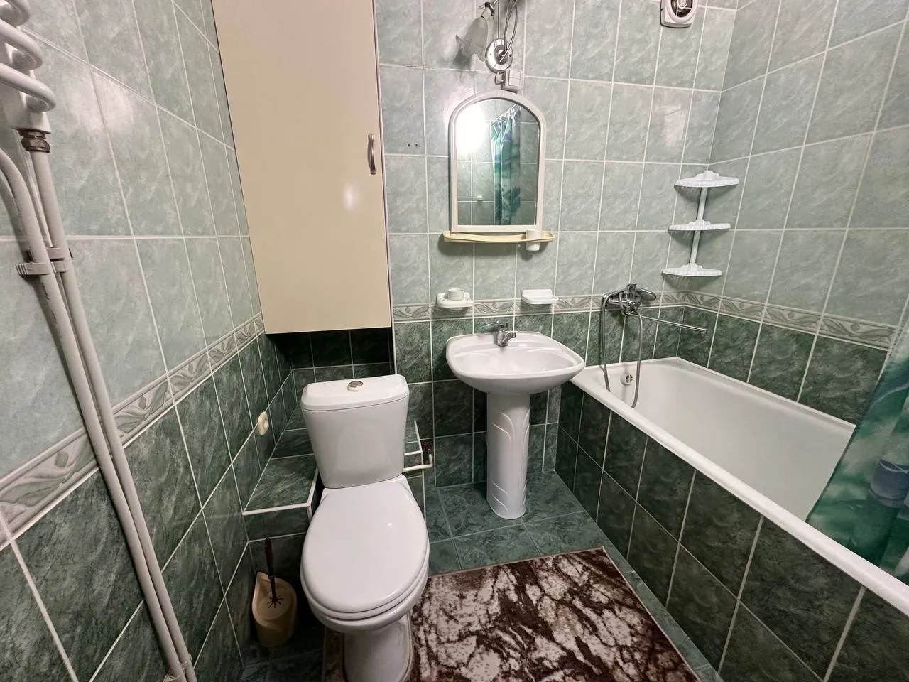 Chișinău Rîșcani str. Miron Costin 10