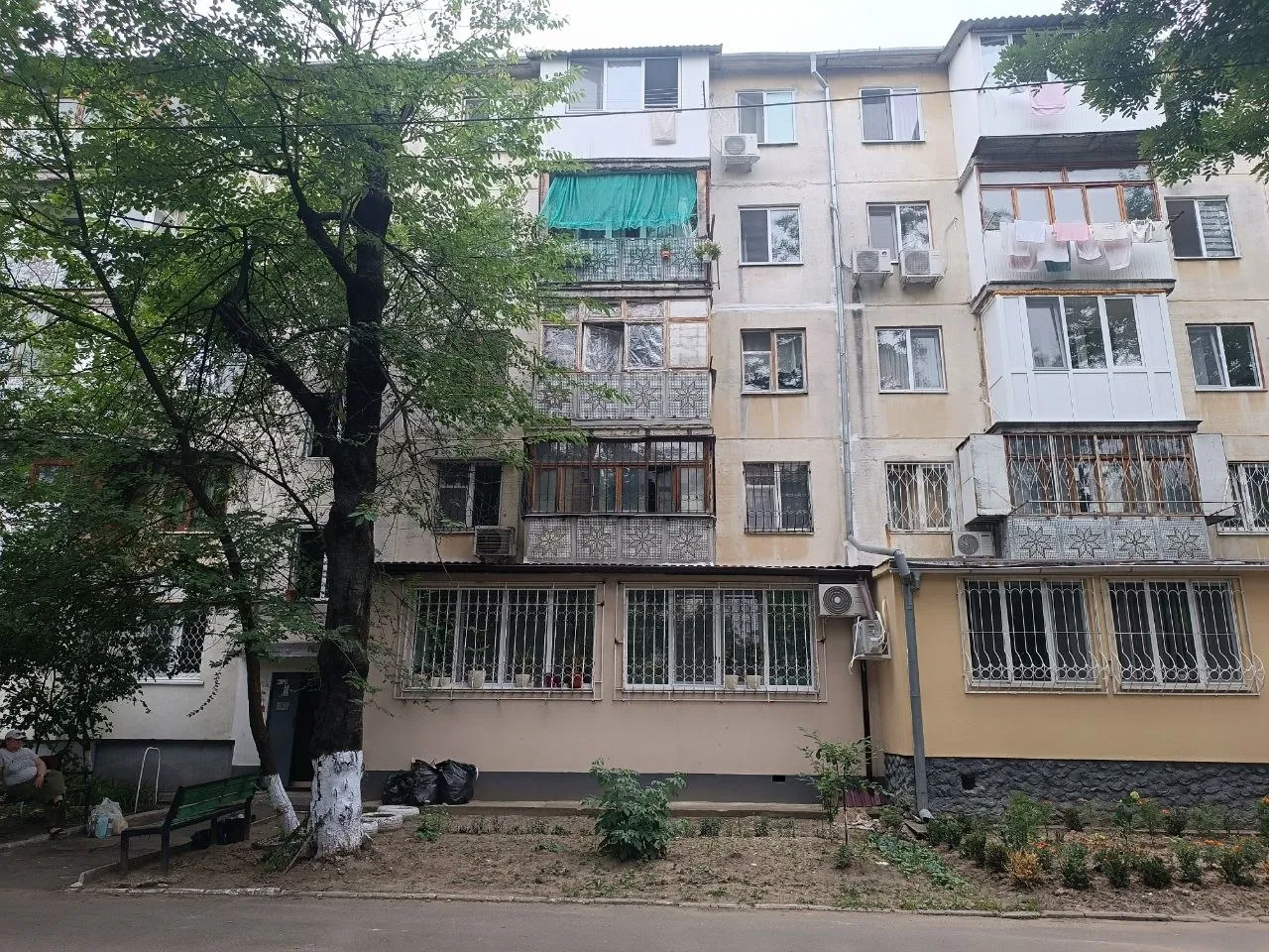 Кишинев Ботаника ул. Трандафирилор 10