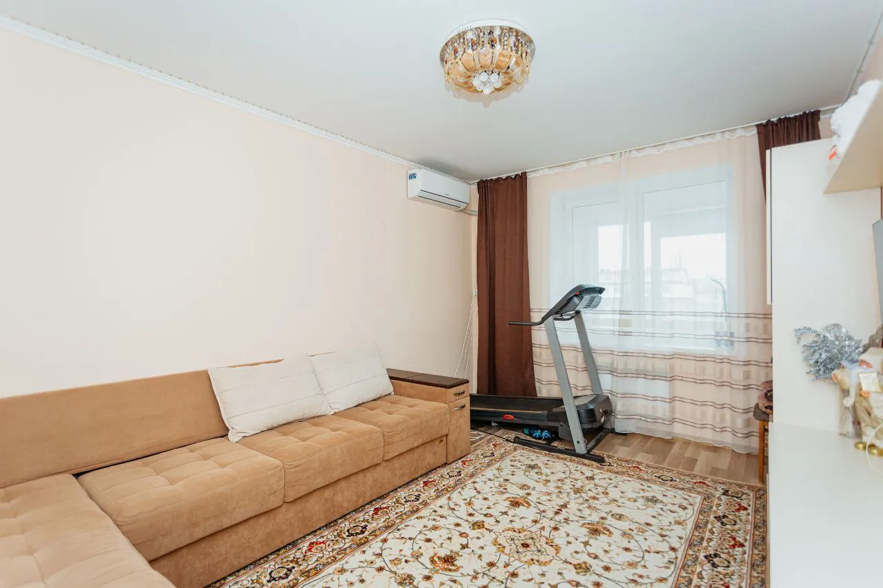 Chișinău Botanica str. Independenței 2