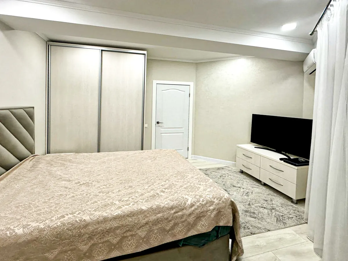 Chișinău Rîșcani bd. Renașterii Naționale 4