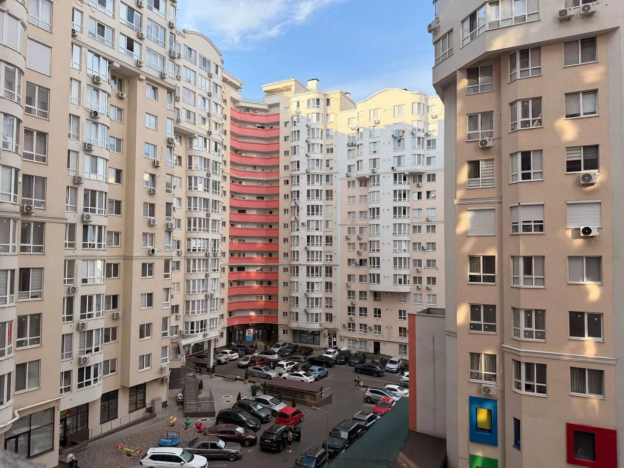 Chișinău Centru str. Nicolae Testemițanu 9