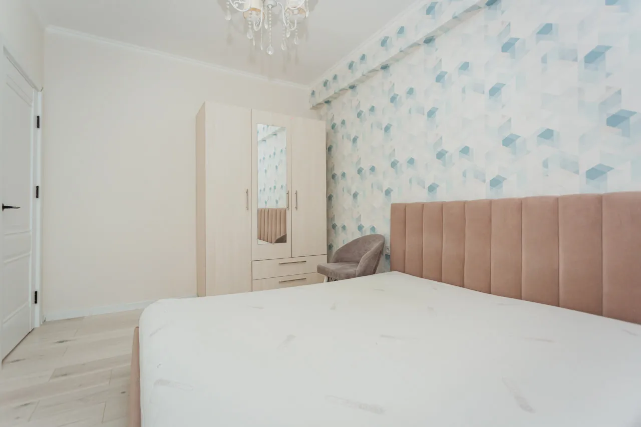 Chișinău Botanica str. Grenoble 4