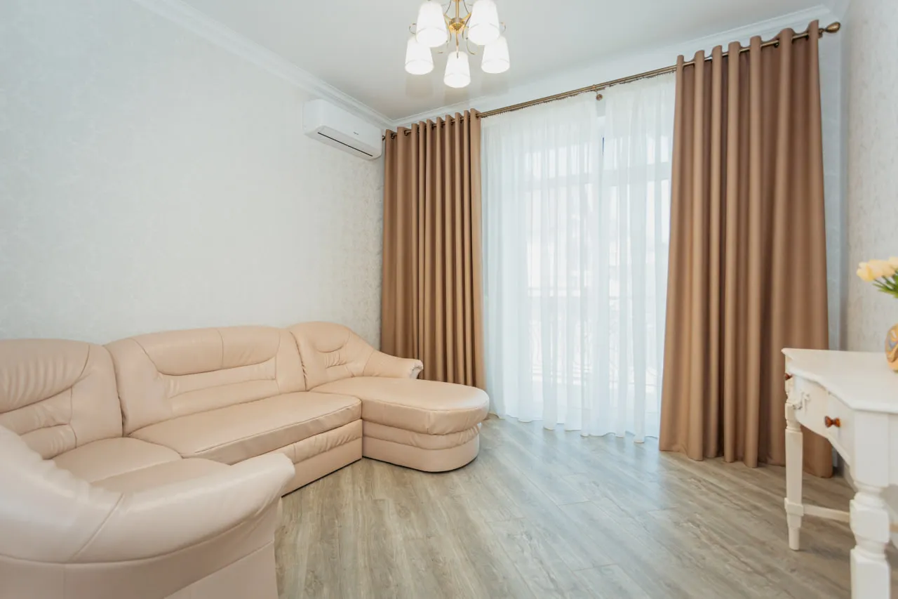Chișinău Codru str. Nicolae Sulac 10