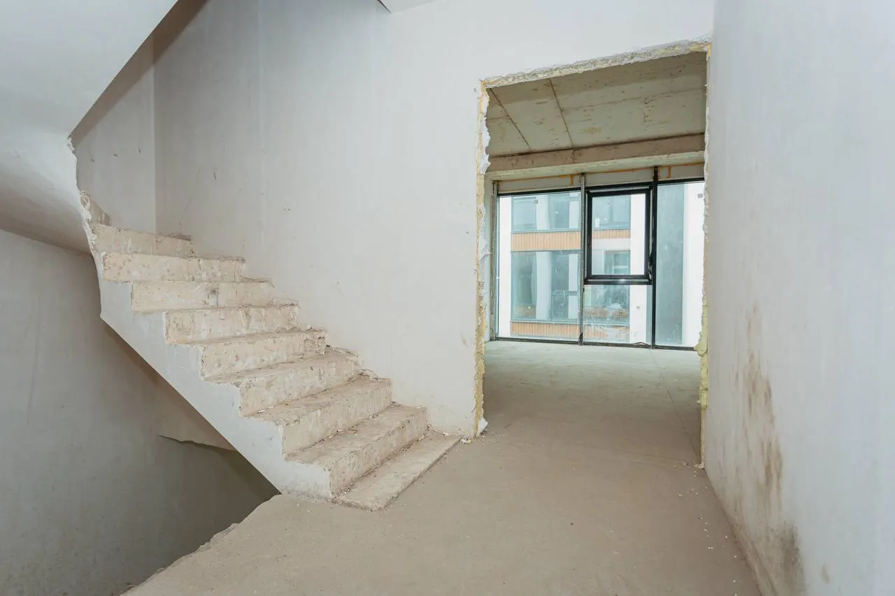 Chișinău Codru str. Costiujeni 8