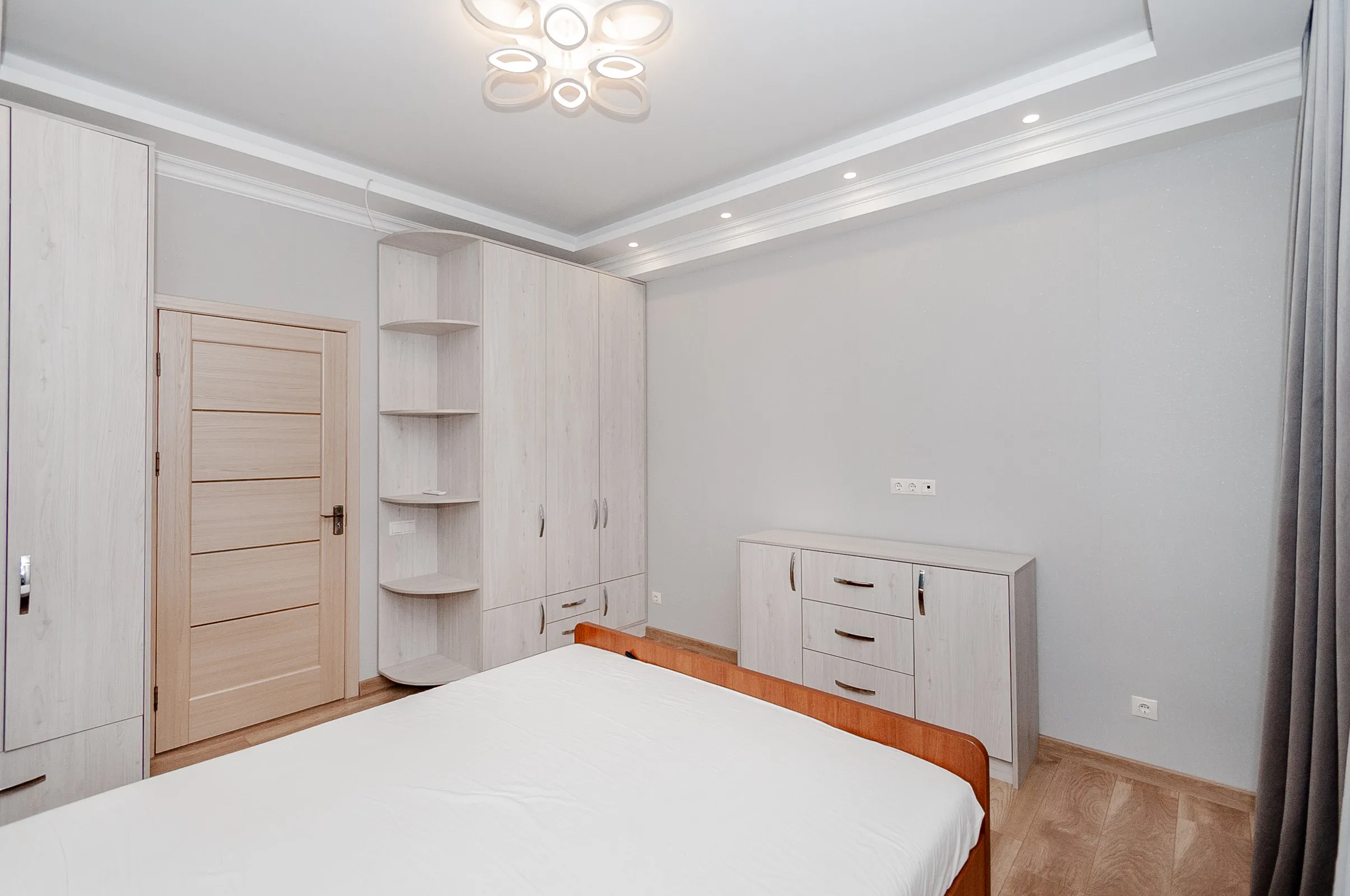 Chișinău Centru str. Nicolae Testemițanu 5