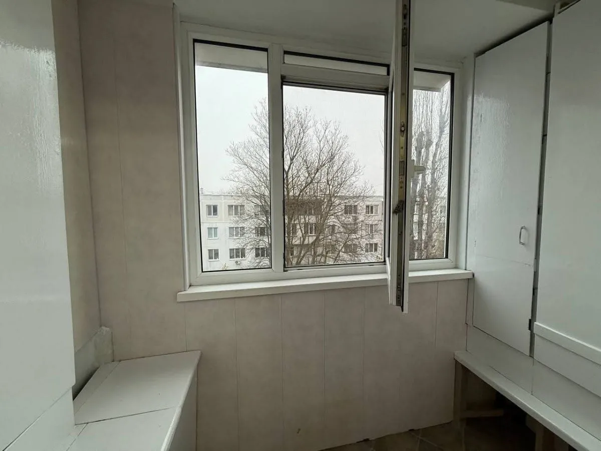 Chișinău Botanica str. Grenoble 8