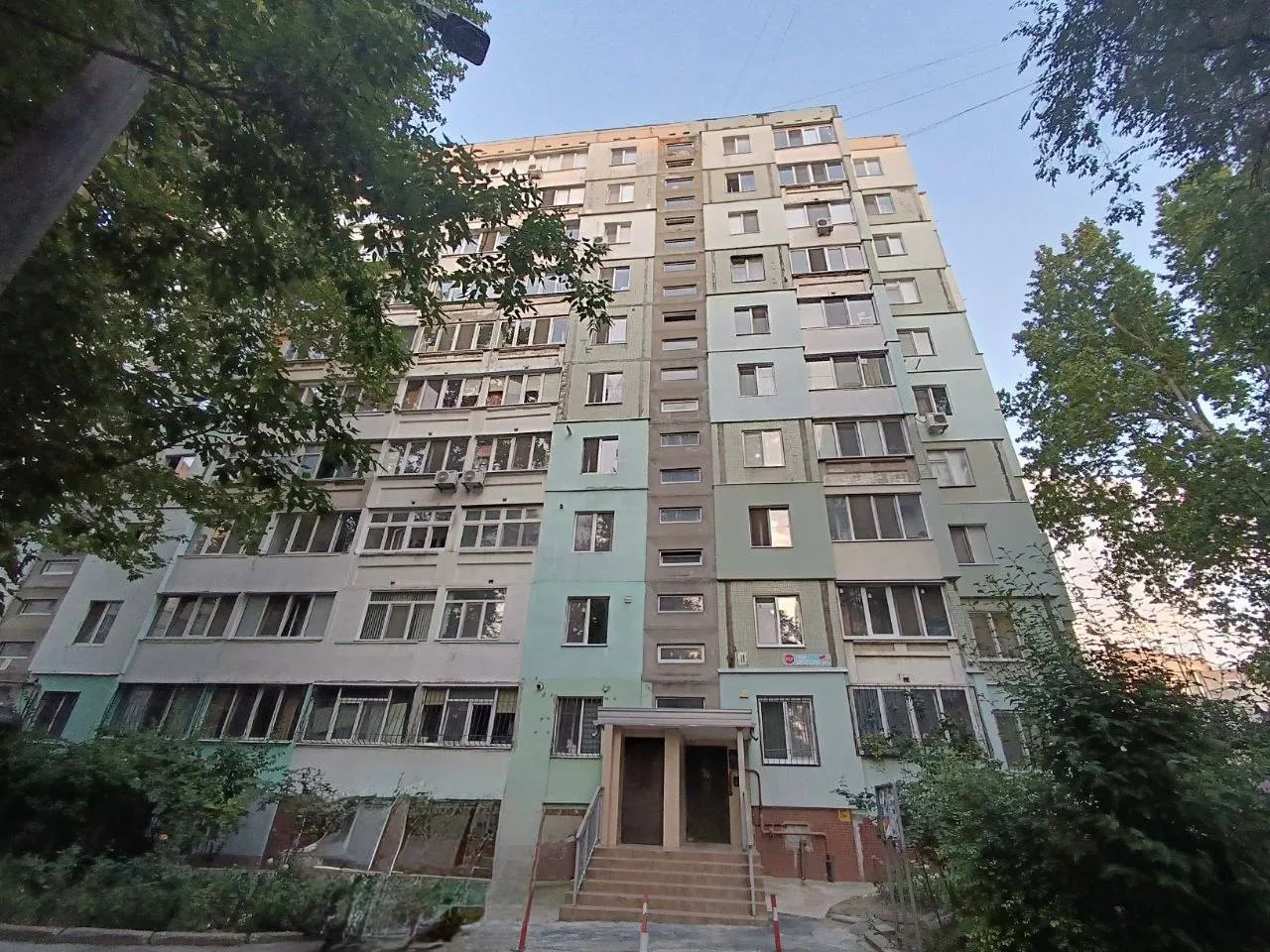Кишинев Ботаника бул. Дачия 10