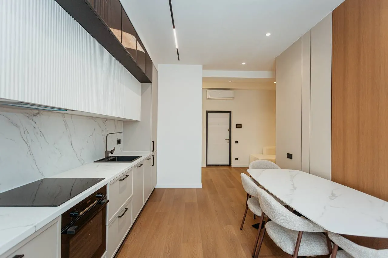 Chișinău Buiucani str. Calea Ieșilor 1