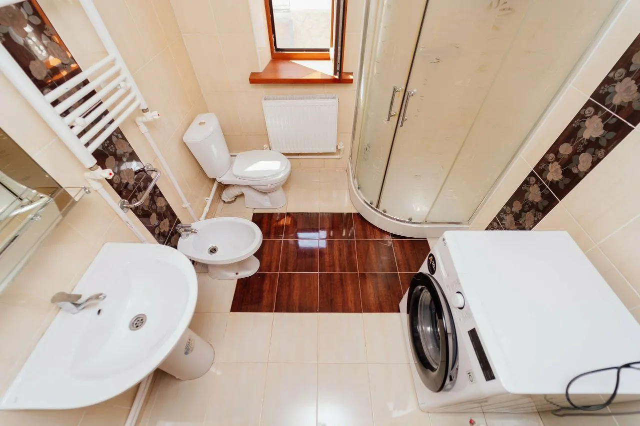 Chişinău Codru str. Cîmpului  18