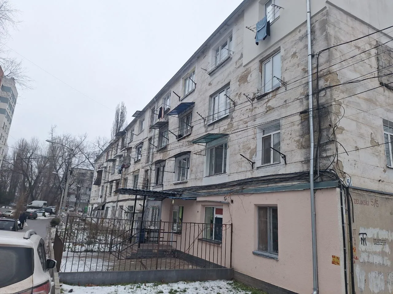 Chișinău Botanica str. Nicolai Zelinski 5