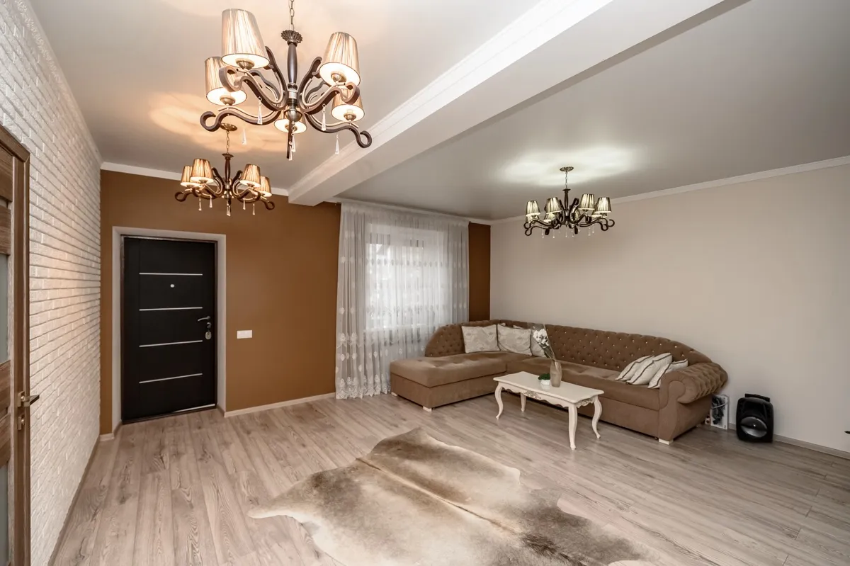 Chișinău Grătiești str. Nucarilor 5