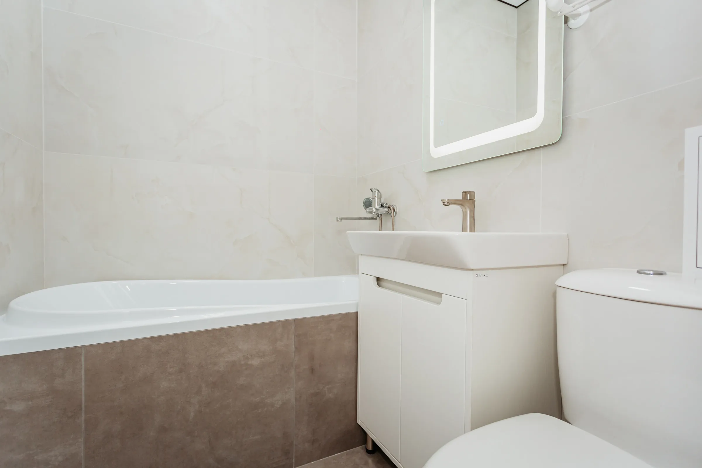 Chișinău Rîșcani str. Dumitru Rîșcanu 12