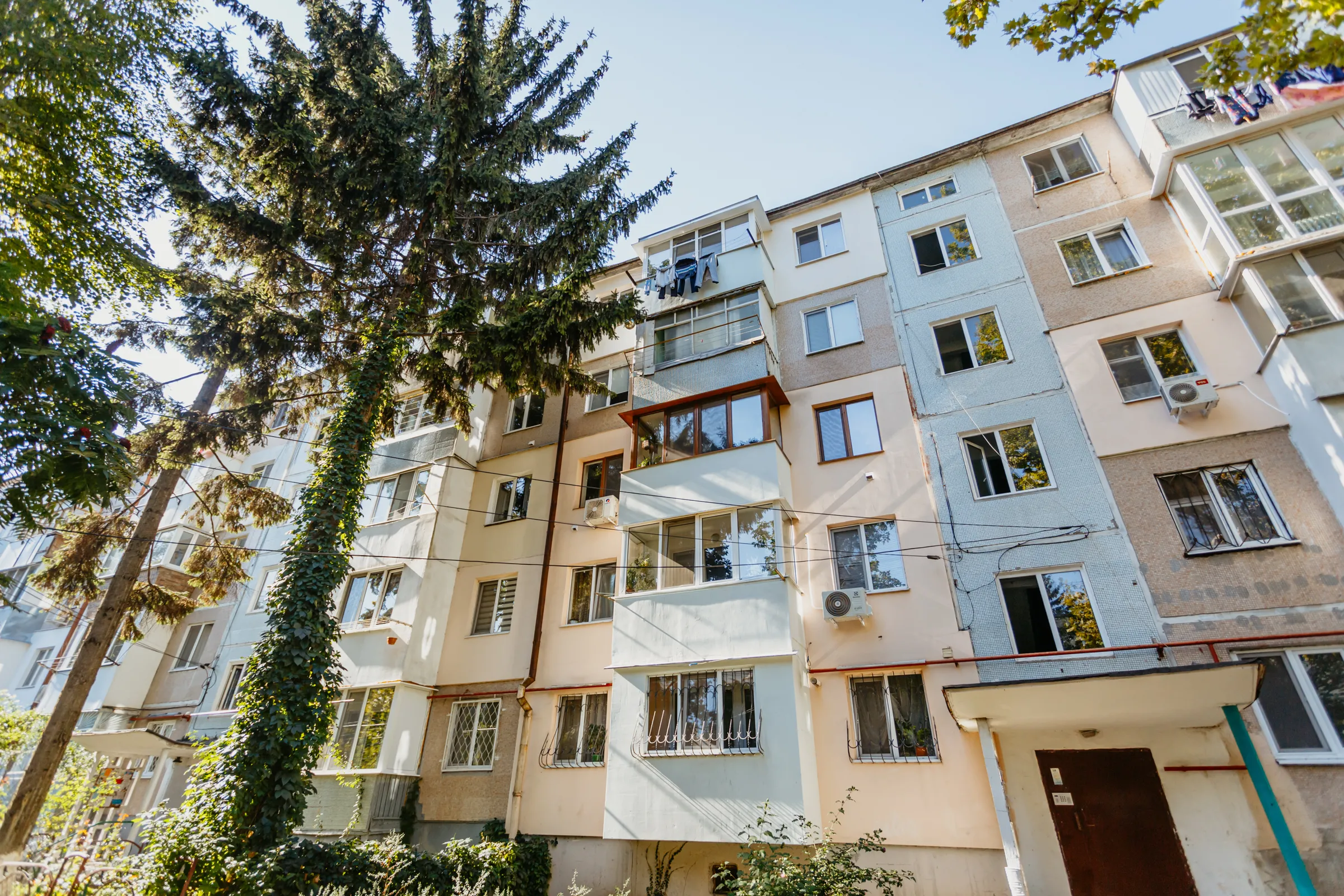 Chișinău Botanica str. Trandafirilor 9