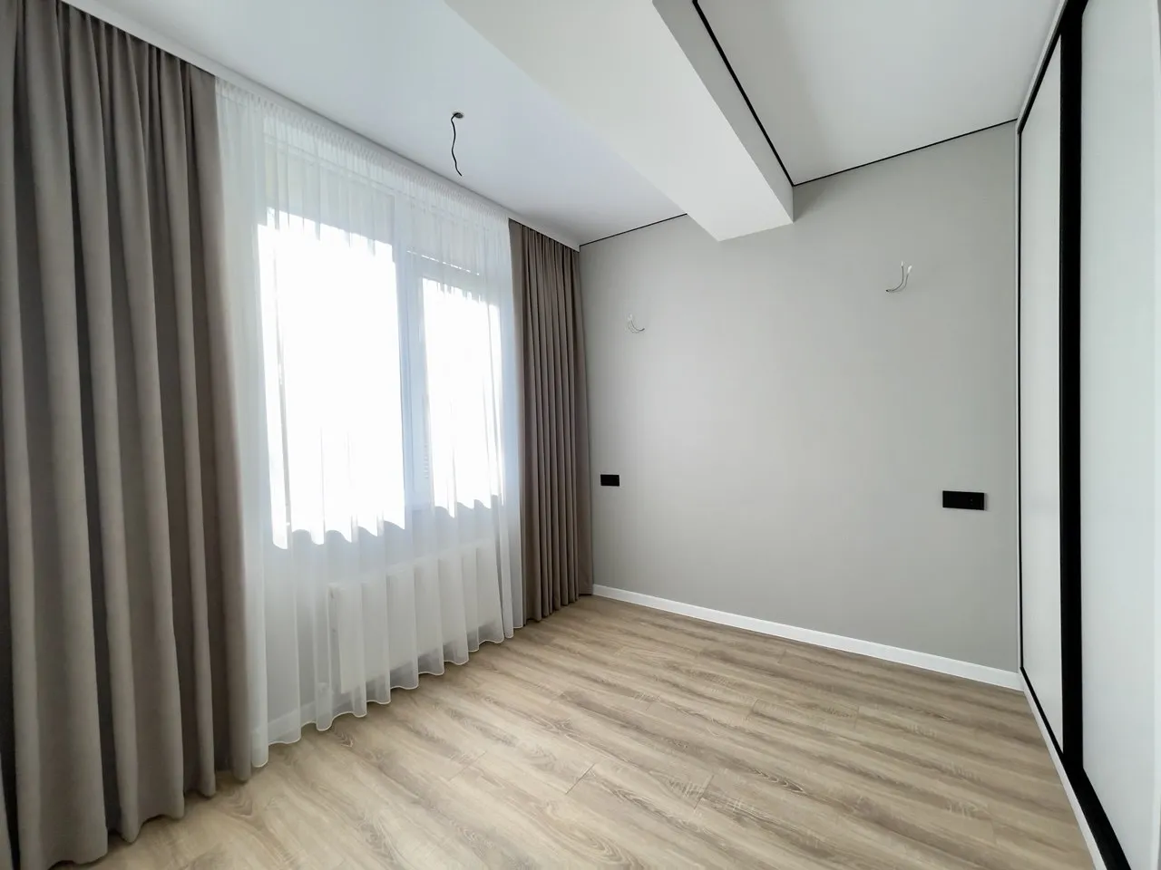 Ialoveni, Centru str. Moldova  4