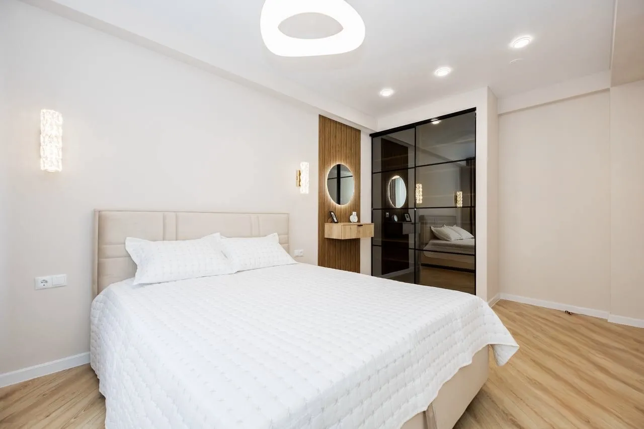 Ialoveni, Centru str. Alexandru cel Bun 9