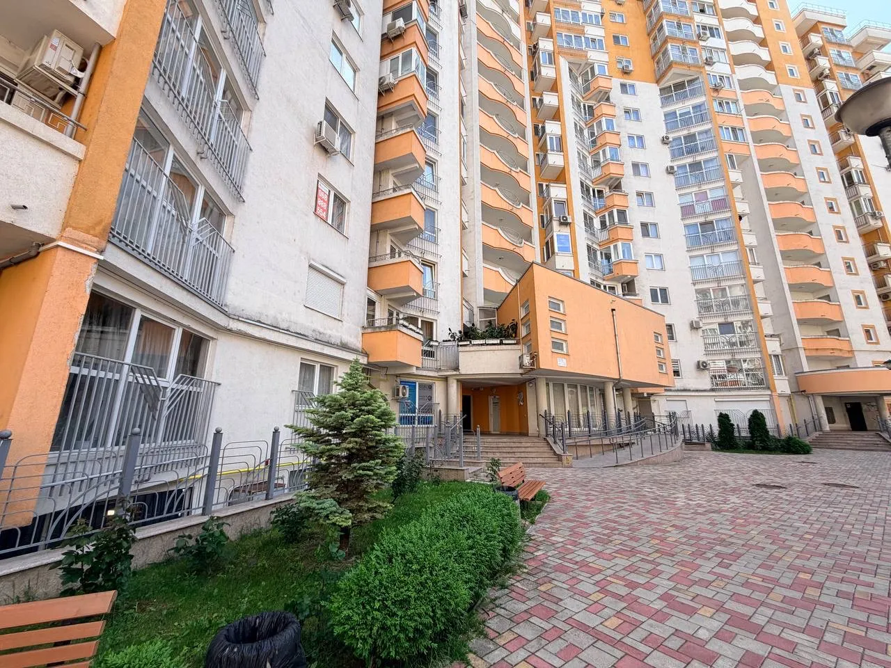 Chișinău Centru str. Valea Trandafirilor 15
