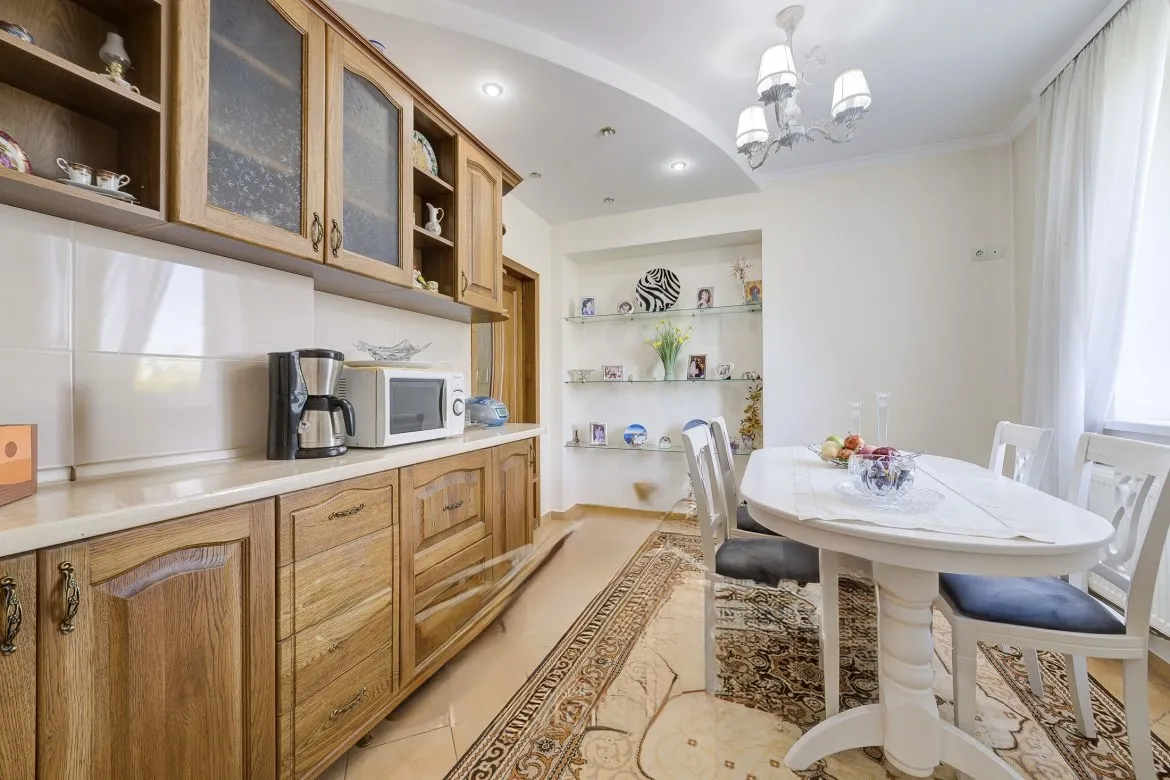 Chișinău Centru str. Nicolae Testemițanu 3