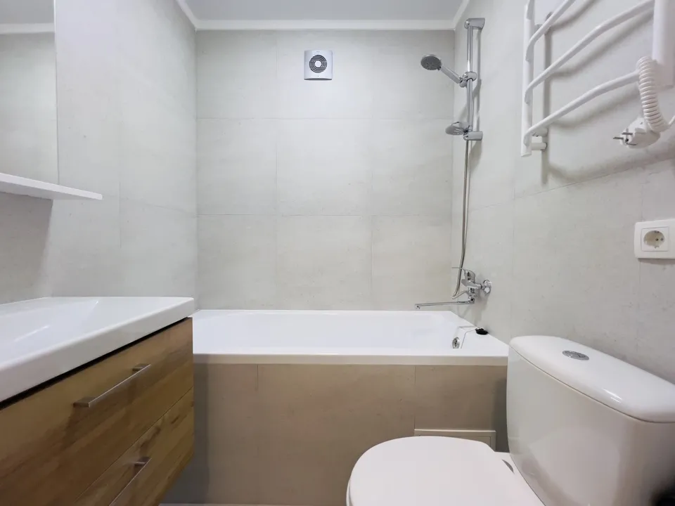 Chișinău Rîșcani str. Florilor 8