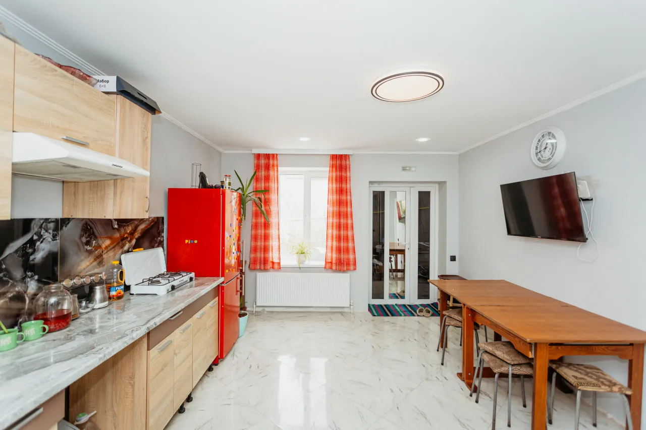 Ialoveni Periferie Î.P. „Livada de Vis” 3