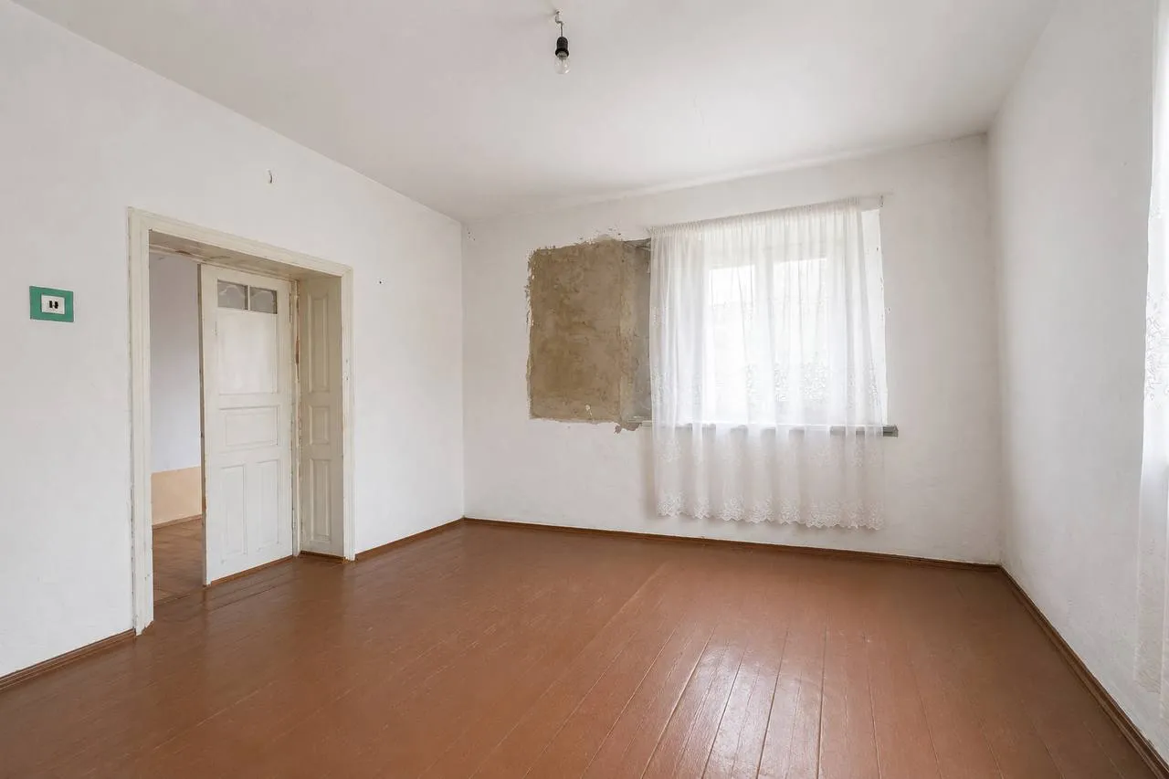 Orhei Pohorniceni str. Mihai Eminescu 6