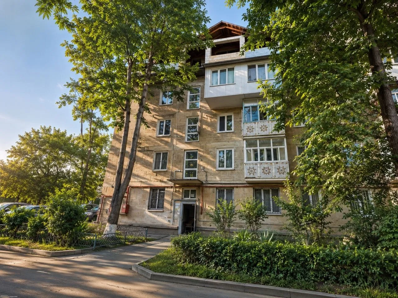Chișinău Botanica str. Pandurilor 16