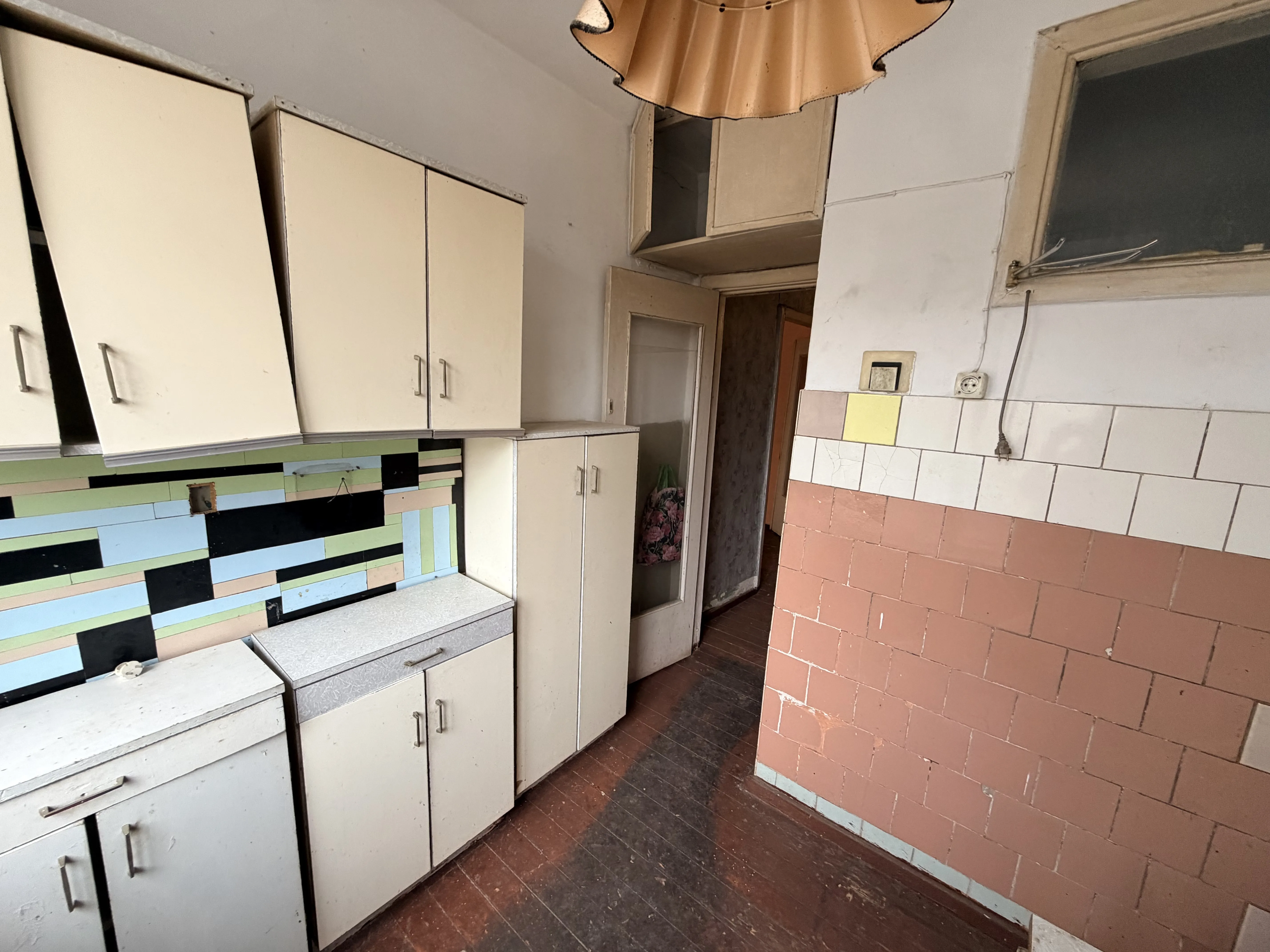 Chișinău Rîșcani str. Miron Costin 7