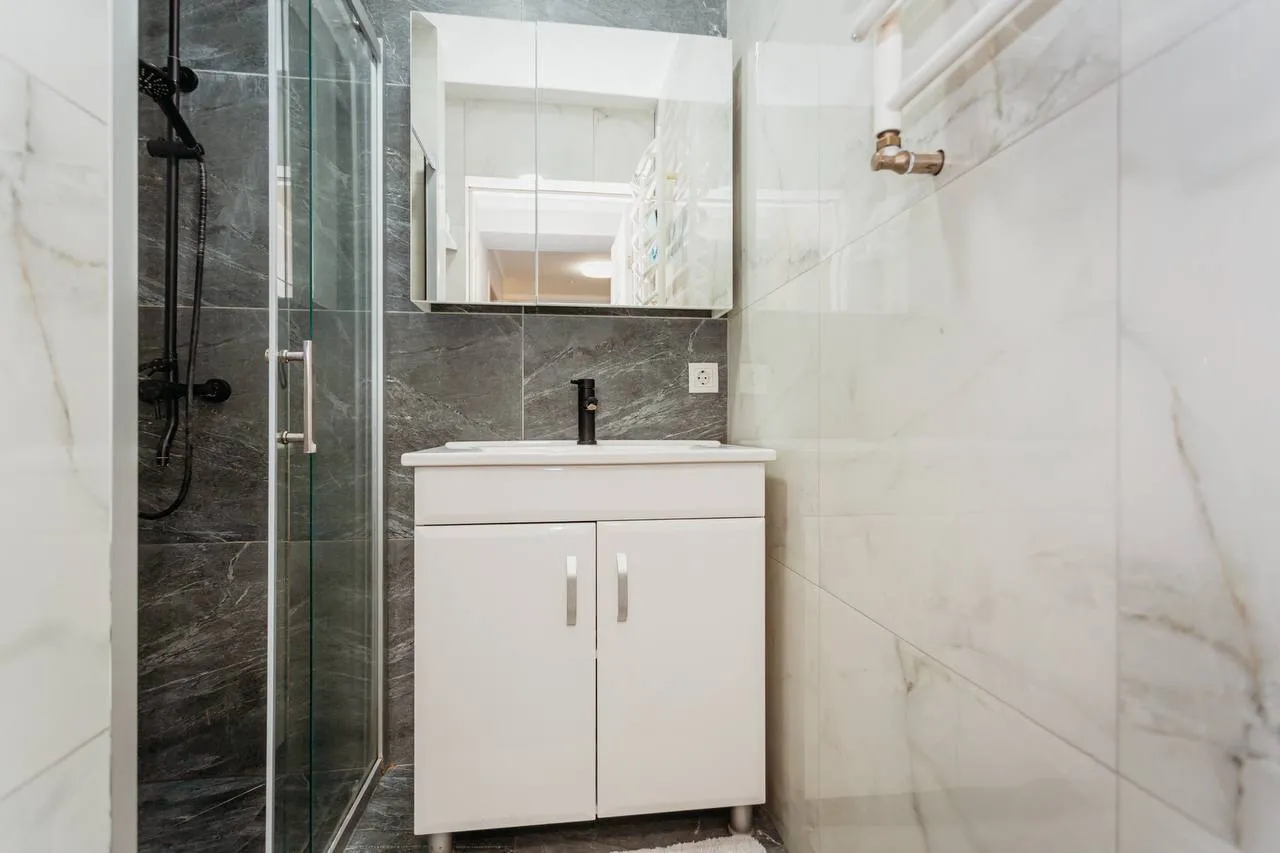 Chișinău Băcioi, str. Independenței 6