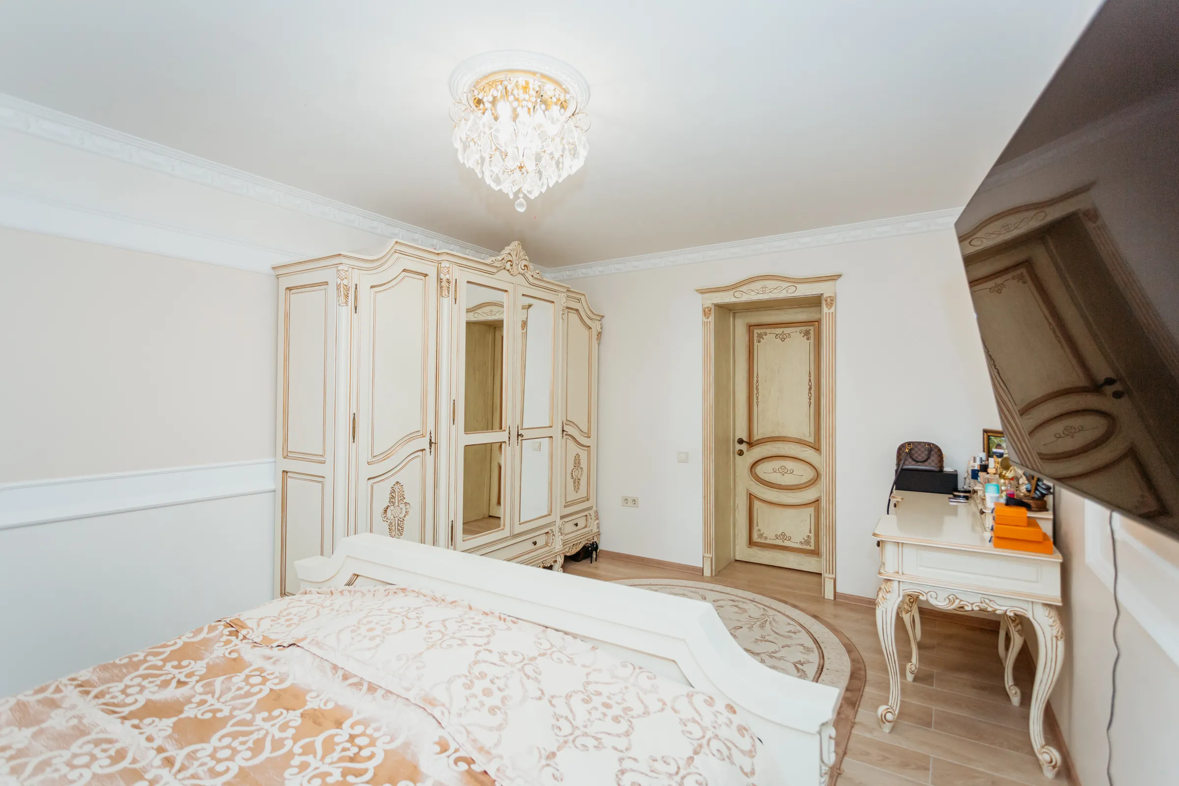 Chișinău, Râșcani, str. Ipotești 10